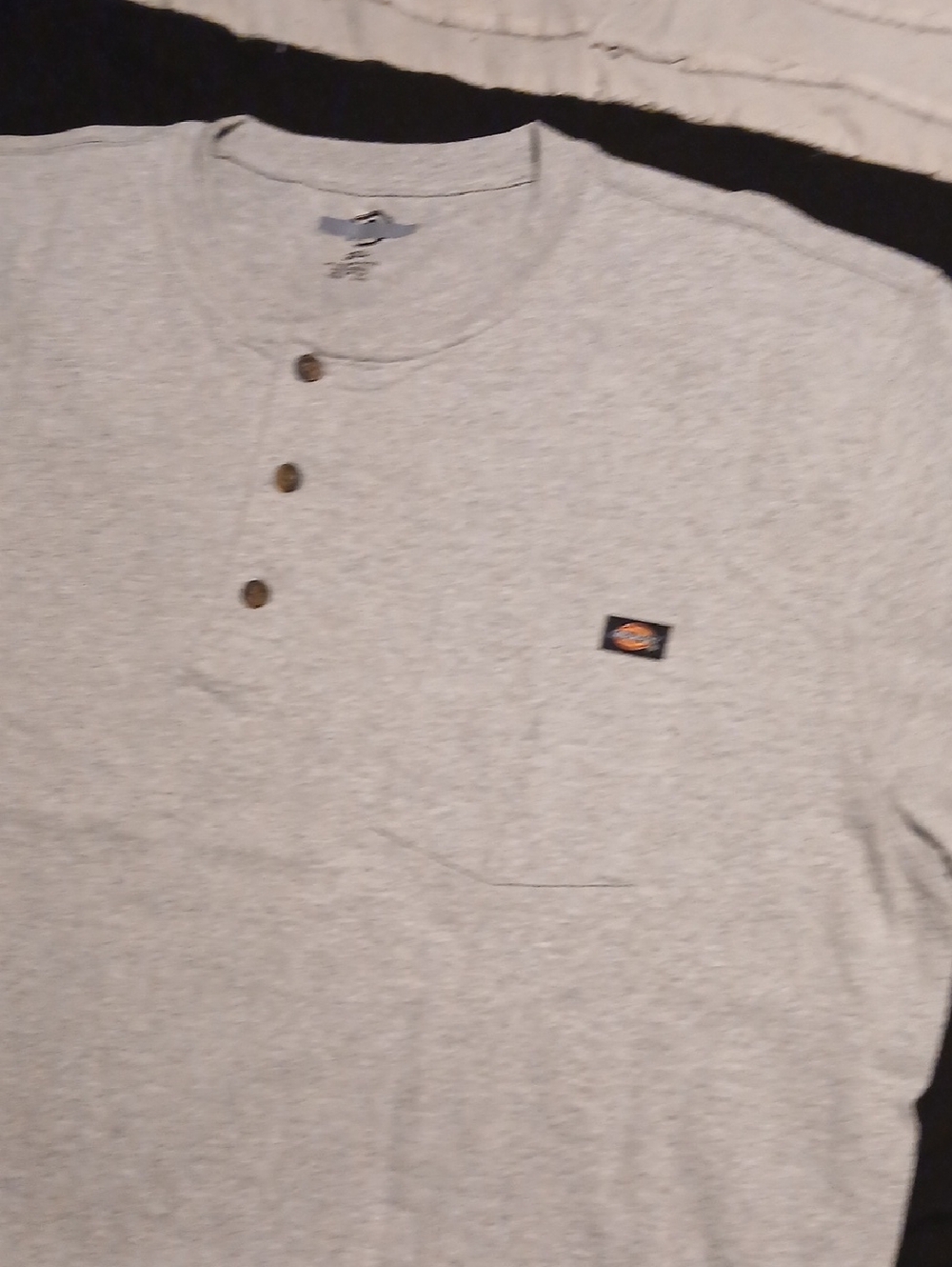 Dickies Men's Light Heather Gray Short-Sleeve Henley New Without Tags
